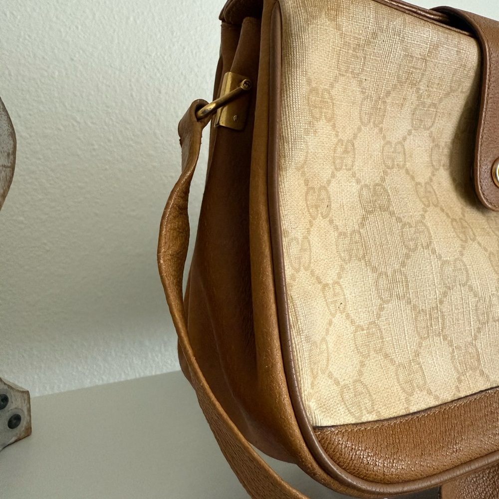 Gucci Vintage Collection Crossbody - Picture 3 of 12
